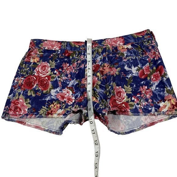 Alicia + Megan Floral Cut-Off Shorts Size M NWOT - Picture 6 of 7